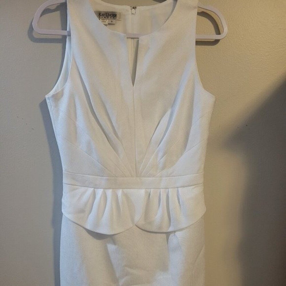 Kay Unger White Sleeveless Dress